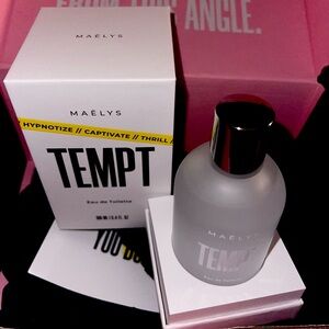 Tempt by Maelys